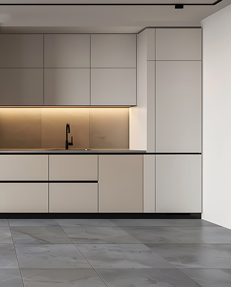 Cucina moderna e minimal di colore bianco con illuminazione dei profili a LED NAPE posizionati sotto i pensili.